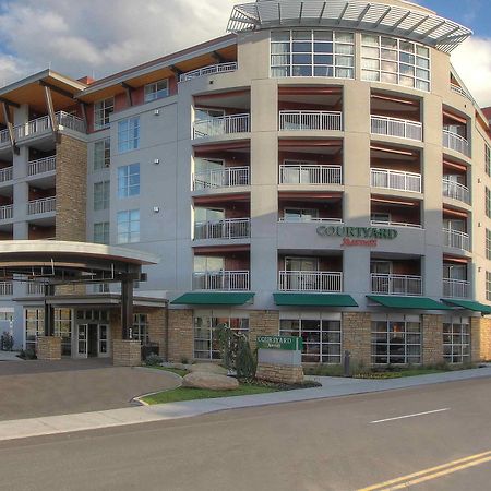 Отель Courtyard By Marriott Gatlinburg Downtown Экстерьер фото